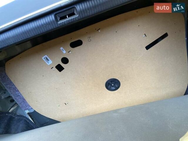 Сірий Тойота Камрі, об'ємом двигуна 3 л та пробігом 215 тис. км за 6800 $, фото 60 на Automoto.ua