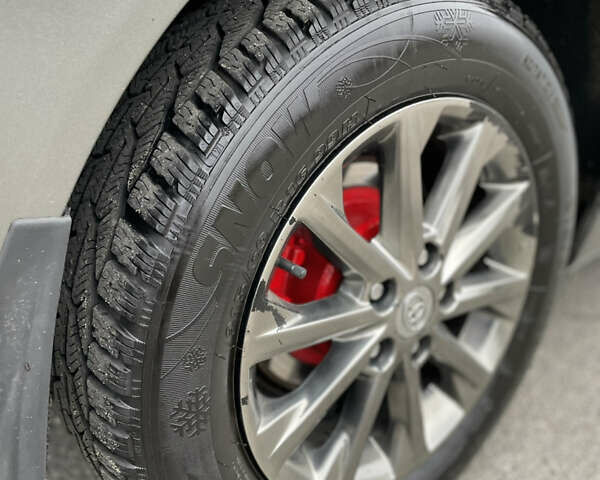 Сірий Тойота Камрі, об'ємом двигуна 3 л та пробігом 384 тис. км за 5500 $, фото 22 на Automoto.ua