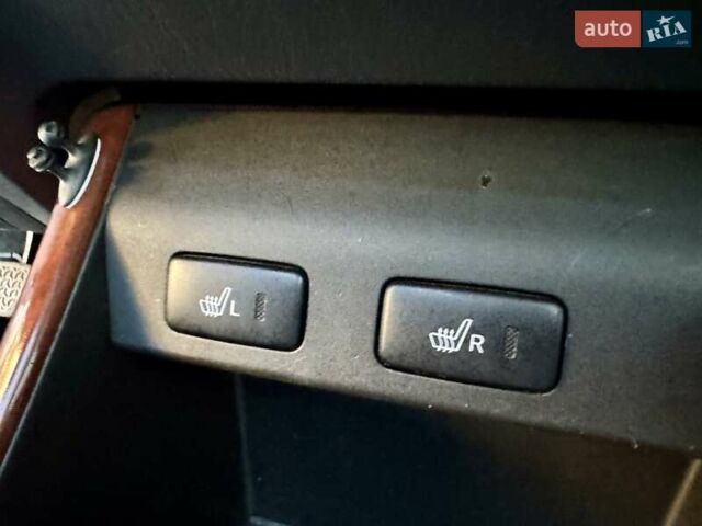 Серый Тойота Камри, объемом двигателя 2.4 л и пробегом 257 тыс. км за 5400 $, фото 37 на Automoto.ua