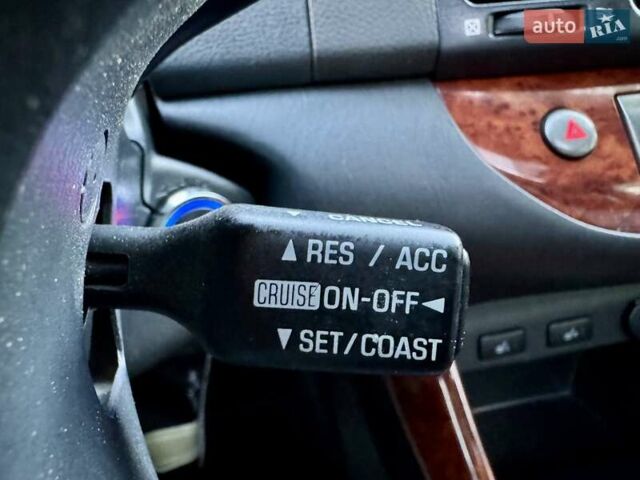 Серый Тойота Камри, объемом двигателя 2.4 л и пробегом 257 тыс. км за 5400 $, фото 8 на Automoto.ua