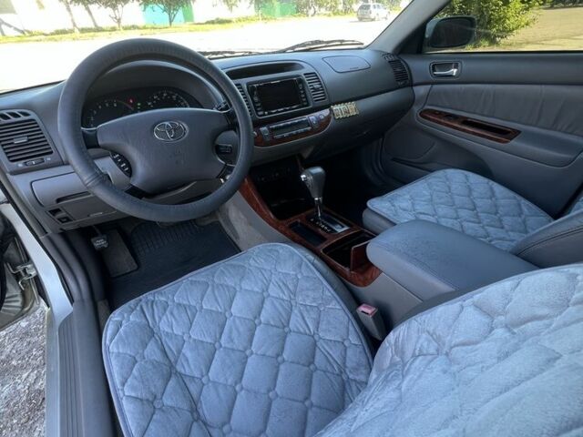 Серый Тойота Камри, объемом двигателя 3 л и пробегом 322 тыс. км за 4500 $, фото 13 на Automoto.ua