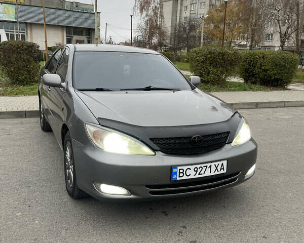 Сірий Тойота Камрі, об'ємом двигуна 3 л та пробігом 384 тис. км за 5500 $, фото 6 на Automoto.ua