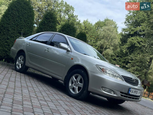 Серый Тойота Камри, объемом двигателя 3 л и пробегом 240 тыс. км за 6250 $, фото 10 на Automoto.ua