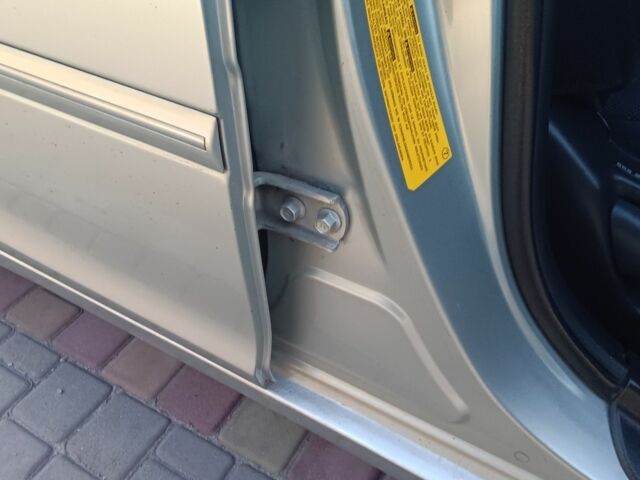 Серый Тойота Камри, объемом двигателя 2.4 л и пробегом 500 тыс. км за 3700 $, фото 7 на Automoto.ua