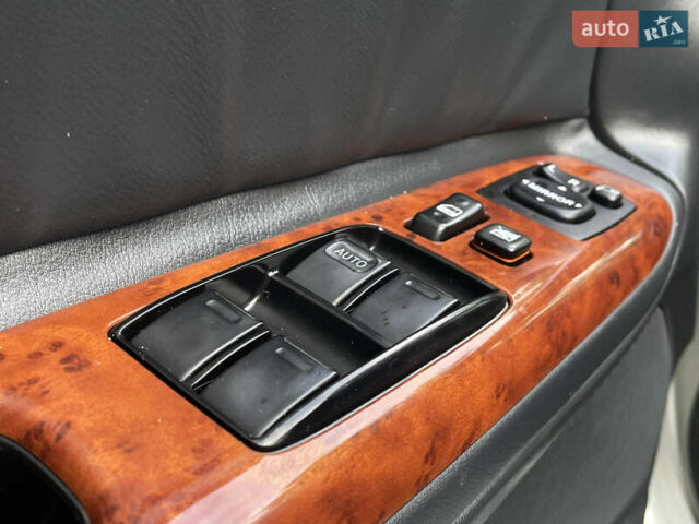 Серый Тойота Камри, объемом двигателя 3 л и пробегом 240 тыс. км за 6250 $, фото 34 на Automoto.ua