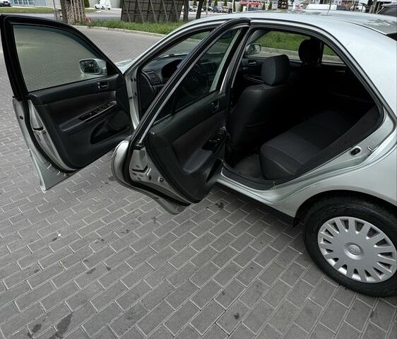 Сірий Тойота Камрі, об'ємом двигуна 2.4 л та пробігом 300 тис. км за 4600 $, фото 7 на Automoto.ua