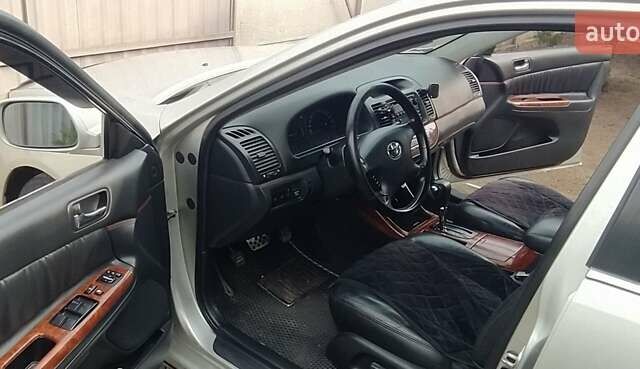 Тойота Камри 2003 в Харькове на Automoto.ua Серый Тойота Камри, объемом двигателя 3 л и пробегом 254 тыс. км за 7000 $, фото 16 на Automoto.ua