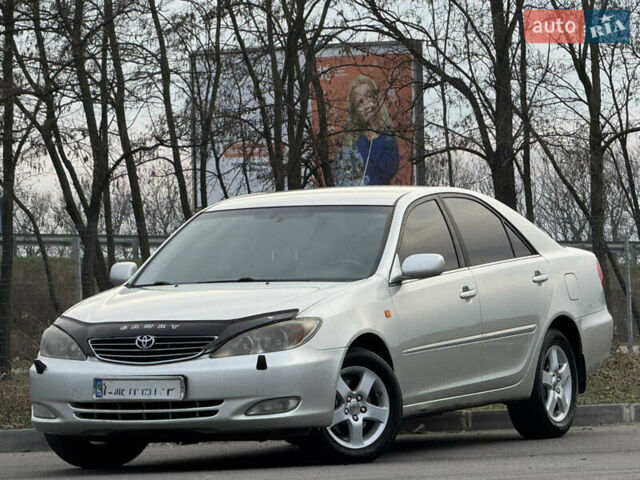 Серый Тойота Камри, объемом двигателя 3 л и пробегом 207 тыс. км за 4999 $, фото 9 на Automoto.ua
