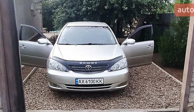 Тойота Камри 2003 в Харькове на Automoto.ua Серый Тойота Камри, объемом двигателя 3 л и пробегом 254 тыс. км за 7000 $, фото 5 на Automoto.ua