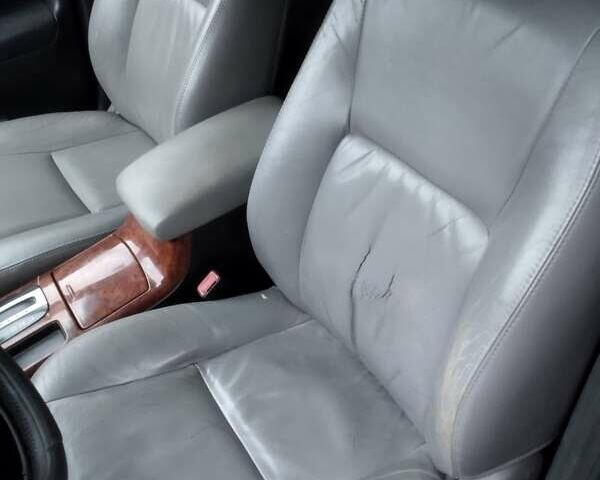 Серый Тойота Камри, объемом двигателя 2.4 л и пробегом 250 тыс. км за 4500 $, фото 3 на Automoto.ua