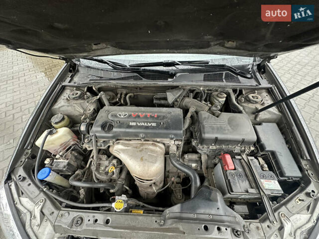 Серый Тойота Камри, объемом двигателя 2.36 л и пробегом 617 тыс. км за 5700 $, фото 23 на Automoto.ua