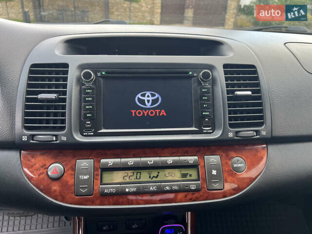 Сірий Тойота Камрі, об'ємом двигуна 3 л та пробігом 221 тис. км за 6300 $, фото 25 на Automoto.ua