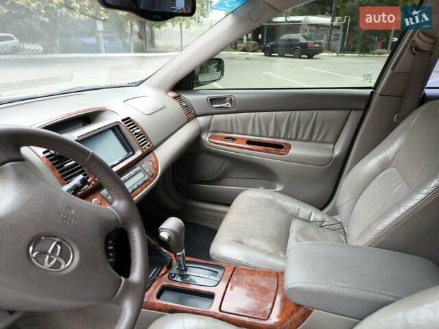 Сірий Тойота Камрі, об'ємом двигуна 3 л та пробігом 284 тис. км за 5700 $, фото 10 на Automoto.ua