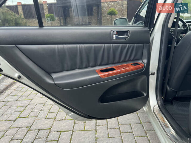 Сірий Тойота Камрі, об'ємом двигуна 3 л та пробігом 221 тис. км за 6300 $, фото 17 на Automoto.ua