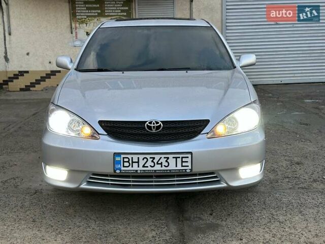 Серый Тойота Камри, объемом двигателя 2.36 л и пробегом 300 тыс. км за 5200 $, фото 27 на Automoto.ua