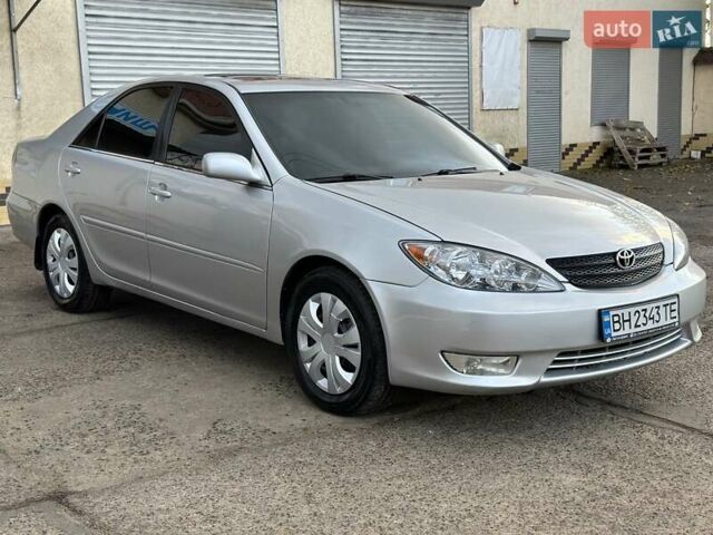 Серый Тойота Камри, объемом двигателя 2.36 л и пробегом 300 тыс. км за 5200 $, фото 6 на Automoto.ua