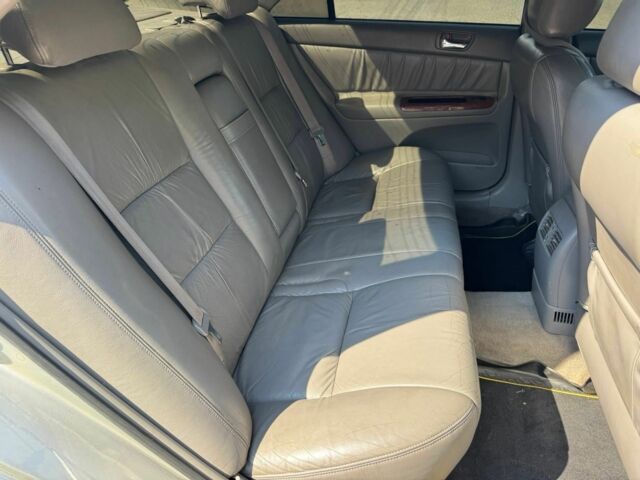 Серый Тойота Камри, объемом двигателя 3 л и пробегом 287 тыс. км за 5600 $, фото 5 на Automoto.ua