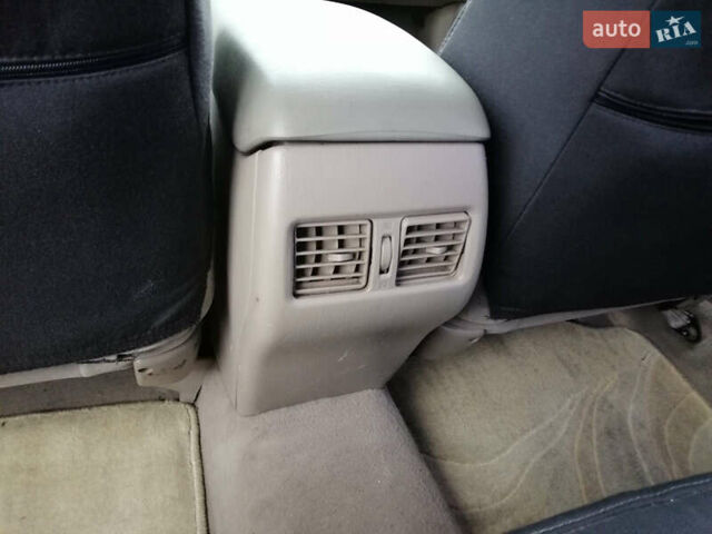 Серый Тойота Камри, объемом двигателя 2.4 л и пробегом 280 тыс. км за 4850 $, фото 20 на Automoto.ua