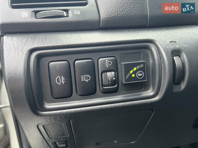 Сірий Тойота Камрі, об'ємом двигуна 3 л та пробігом 221 тис. км за 6300 $, фото 28 на Automoto.ua