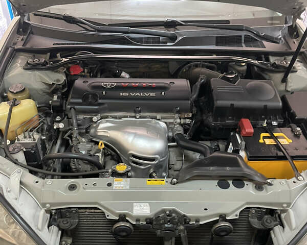 Серый Тойота Камри, объемом двигателя 2.4 л и пробегом 400 тыс. км за 5300 $, фото 4 на Automoto.ua