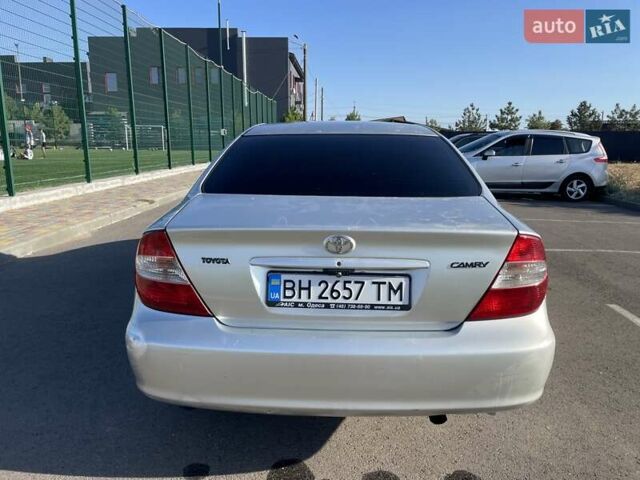 Сірий Тойота Камрі, об'ємом двигуна 3 л та пробігом 145 тис. км за 4000 $, фото 1 на Automoto.ua