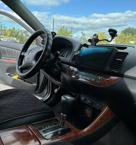 Серый Тойота Камри, объемом двигателя 3 л и пробегом 417 тыс. км за 8000 $, фото 21 на Automoto.ua