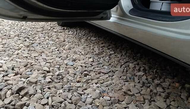 Тойота Камри 2003 в Харькове на Automoto.ua Серый Тойота Камри, объемом двигателя 3 л и пробегом 254 тыс. км за 7000 $, фото 14 на Automoto.ua