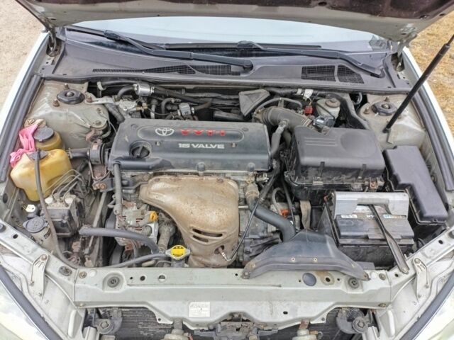 Серый Тойота Камри, объемом двигателя 2.4 л и пробегом 390 тыс. км за 5000 $, фото 4 на Automoto.ua