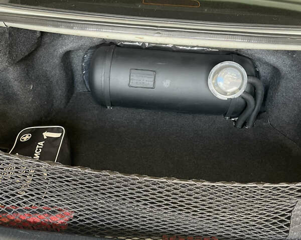 Серый Тойота Камри, объемом двигателя 2.4 л и пробегом 400 тыс. км за 5300 $, фото 10 на Automoto.ua