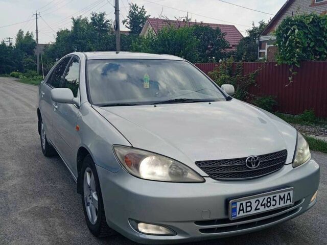 Серый Тойота Камри, объемом двигателя 3 л и пробегом 338 тыс. км за 5350 $, фото 3 на Automoto.ua