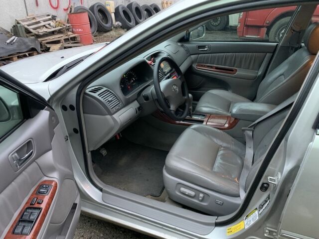 Сірий Тойота Камрі, об'ємом двигуна 3 л та пробігом 320 тис. км за 4500 $, фото 8 на Automoto.ua
