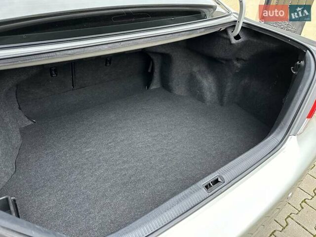 Серый Тойота Камри, объемом двигателя 2.36 л и пробегом 257 тыс. км за 8300 $, фото 68 на Automoto.ua