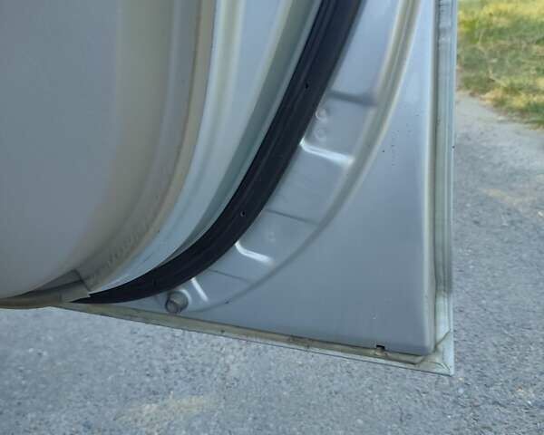 Серый Тойота Камри, объемом двигателя 2.36 л и пробегом 308 тыс. км за 4500 $, фото 15 на Automoto.ua