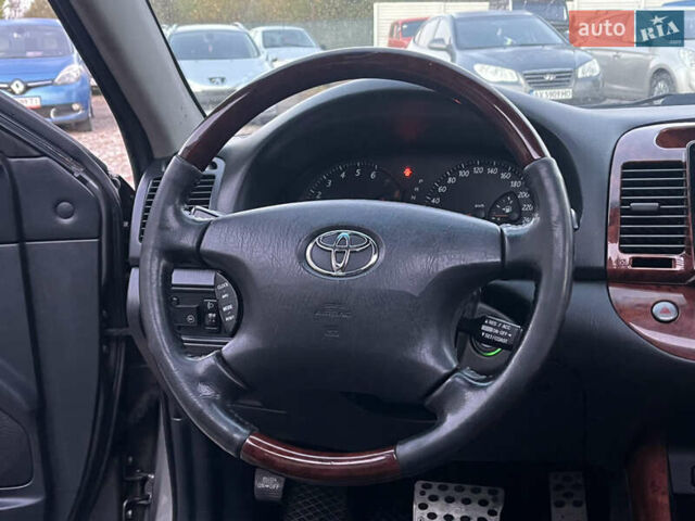 Тойота Камри 2004 в Харькове на Automoto.ua Серый Тойота Камри, объемом двигателя 3 л и пробегом 266 тыс. км за 4800 $, фото 14 на Automoto.ua