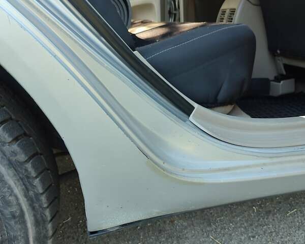 Серый Тойота Камри, объемом двигателя 2.36 л и пробегом 308 тыс. км за 4500 $, фото 14 на Automoto.ua