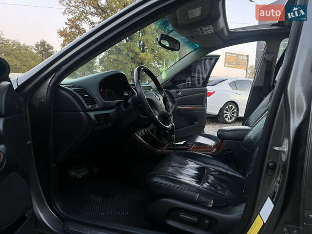 Тойота Камри 2004 в Харькове на Automoto.ua Серый Тойота Камри, объемом двигателя 3 л и пробегом 266 тыс. км за 4800 $, фото 8 на Automoto.ua