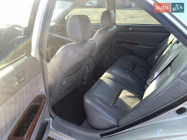 Сірий Тойота Камрі, об'ємом двигуна 3 л та пробігом 340 тис. км за 4200 $, фото 11 на Automoto.ua