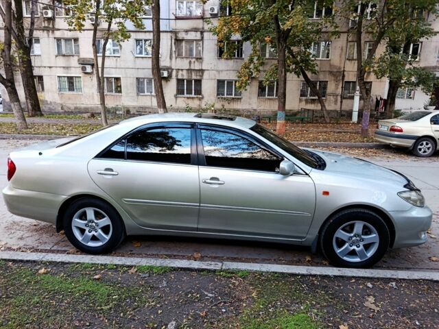 Сірий Тойота Камрі, об'ємом двигуна 3 л та пробігом 210 тис. км за 7200 $, фото 4 на Automoto.ua