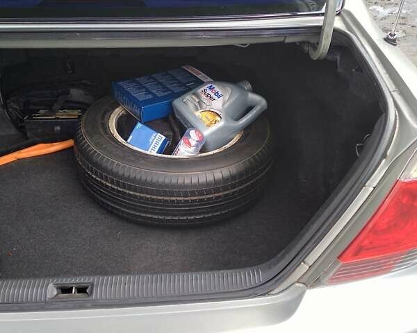 Сірий Тойота Камрі, об'ємом двигуна 2.36 л та пробігом 411 тис. км за 6000 $, фото 22 на Automoto.ua