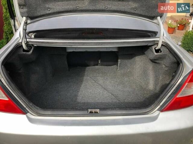 Серый Тойота Камри, объемом двигателя 2.4 л и пробегом 201 тыс. км за 5900 $, фото 15 на Automoto.ua