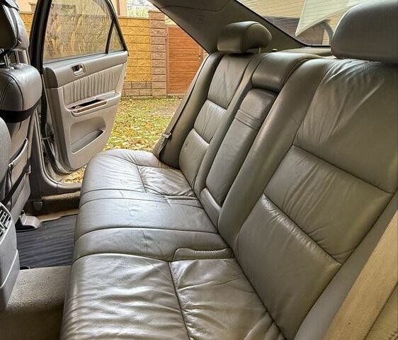 Сірий Тойота Камрі, об'ємом двигуна 3 л та пробігом 242 тис. км за 6200 $, фото 5 на Automoto.ua