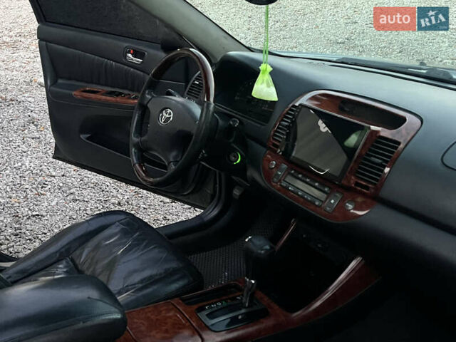 Тойота Камри 2004 в Харькове на Automoto.ua Серый Тойота Камри, объемом двигателя 3 л и пробегом 266 тыс. км за 4800 $, фото 19 на Automoto.ua