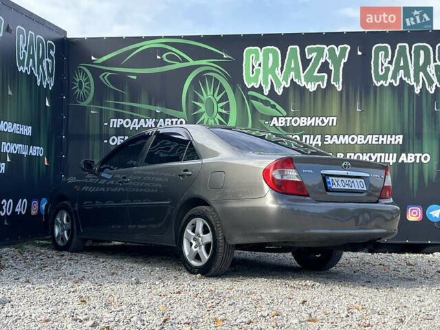 Тойота Камри 2004 в Харькове на Automoto.ua Серый Тойота Камри, объемом двигателя 3 л и пробегом 266 тыс. км за 4800 $, фото 7 на Automoto.ua