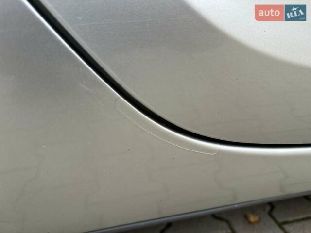 Серый Тойота Камри, объемом двигателя 2.36 л и пробегом 257 тыс. км за 8300 $, фото 38 на Automoto.ua