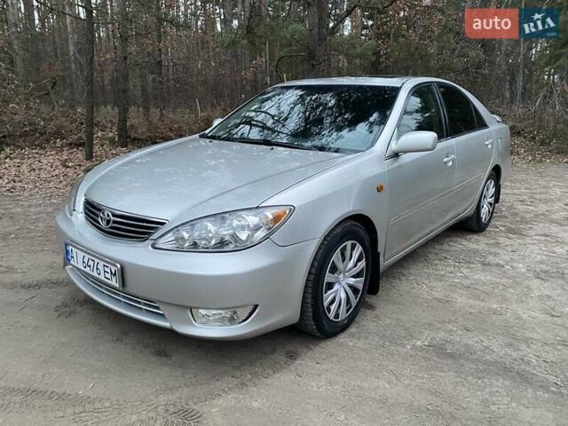 Сірий Тойота Камрі, об'ємом двигуна 3 л та пробігом 223 тис. км за 4400 $, фото 23 на Automoto.ua