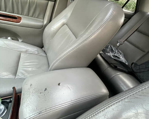 Серый Тойота Камри, объемом двигателя 3 л и пробегом 247 тыс. км за 5000 $, фото 9 на Automoto.ua