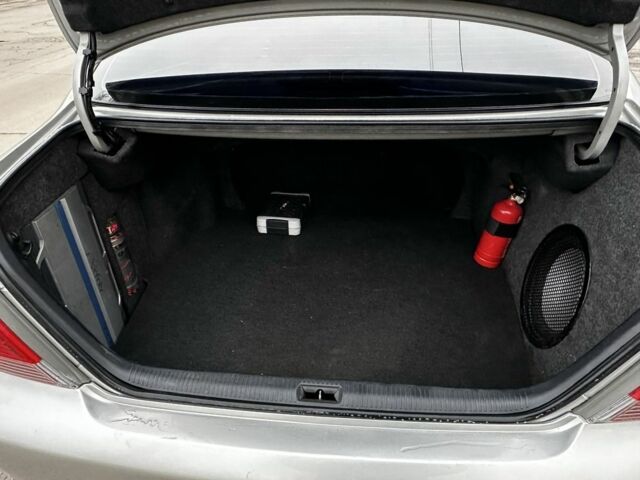 Сірий Тойота Камрі, об'ємом двигуна 2.4 л та пробігом 302 тис. км за 5800 $, фото 6 на Automoto.ua