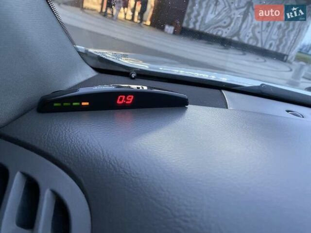 Сірий Тойота Камрі, об'ємом двигуна 3 л та пробігом 223 тис. км за 4400 $, фото 7 на Automoto.ua