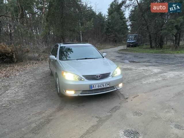 Сірий Тойота Камрі, об'ємом двигуна 3 л та пробігом 223 тис. км за 4400 $, фото 11 на Automoto.ua