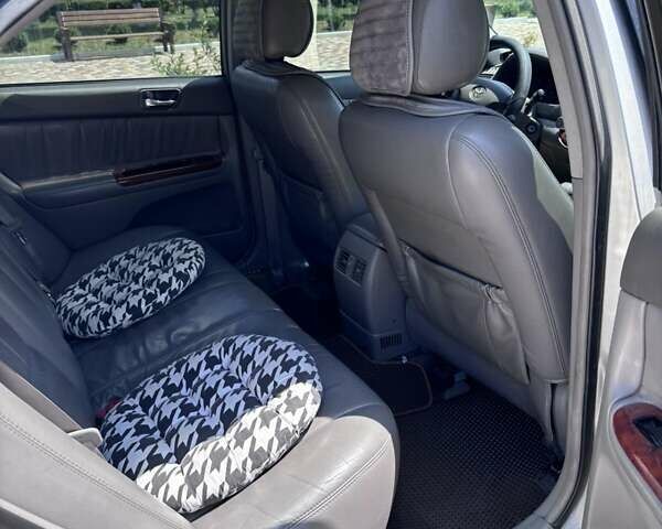 Серый Тойота Камри, объемом двигателя 3 л и пробегом 208 тыс. км за 6500 $, фото 11 на Automoto.ua